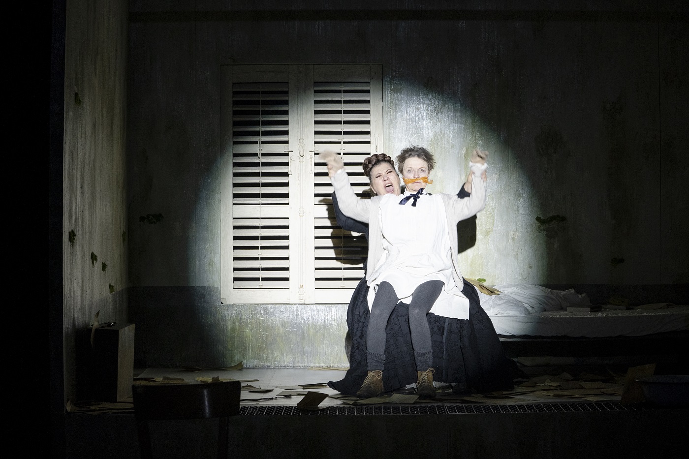 Wir Nietzsche12 E. Mattes M. Neumann c F.Goetzen