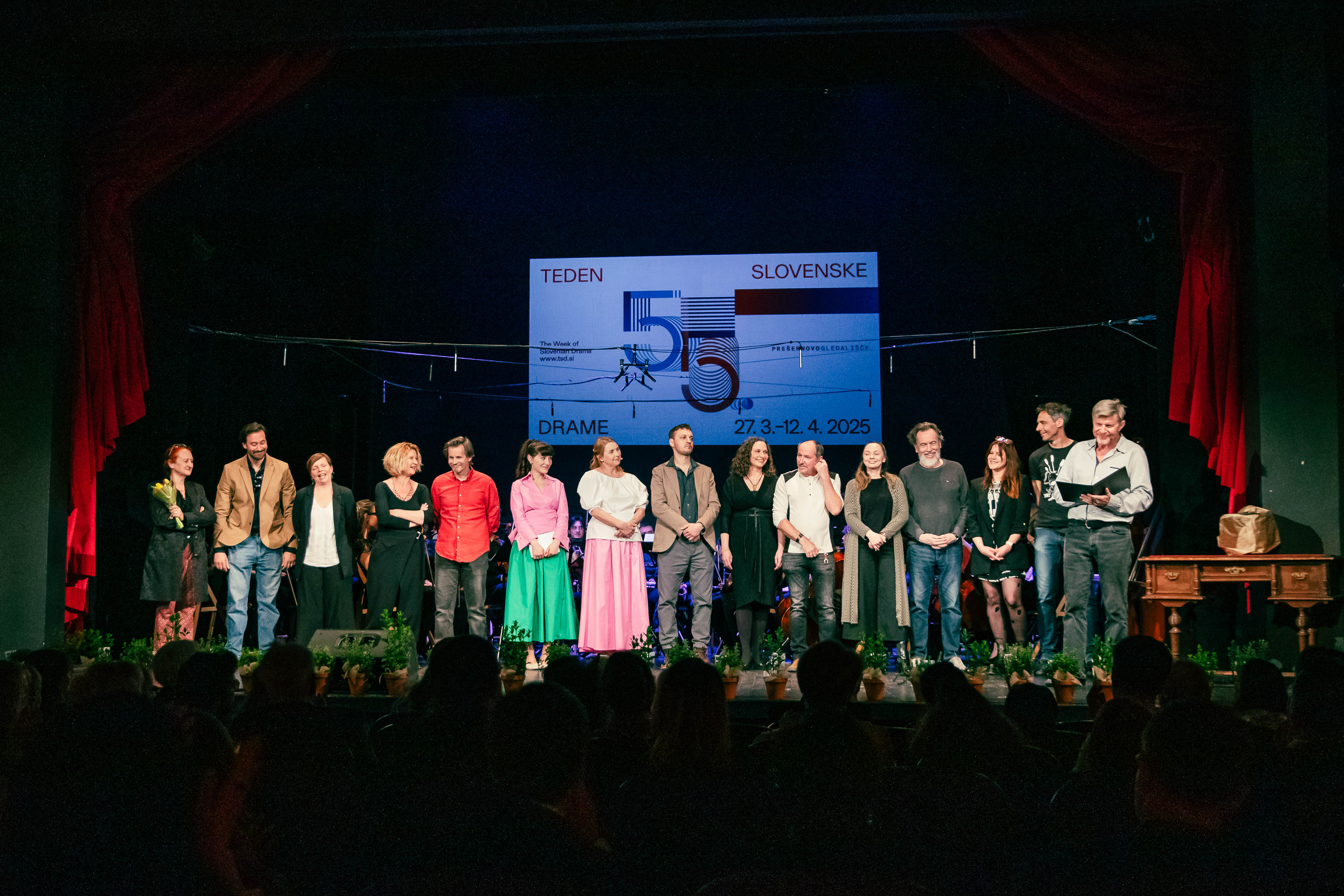 TSD25 sklepna slovesnost Preseren theatre crew foto Sandi FIser